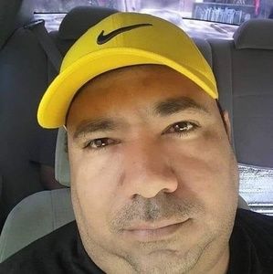 Meet your Posher, Javier